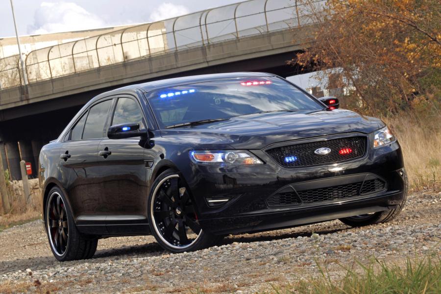 Ford Stealth Police Interceptor Concept 2010 года  (фото 13 из 14)